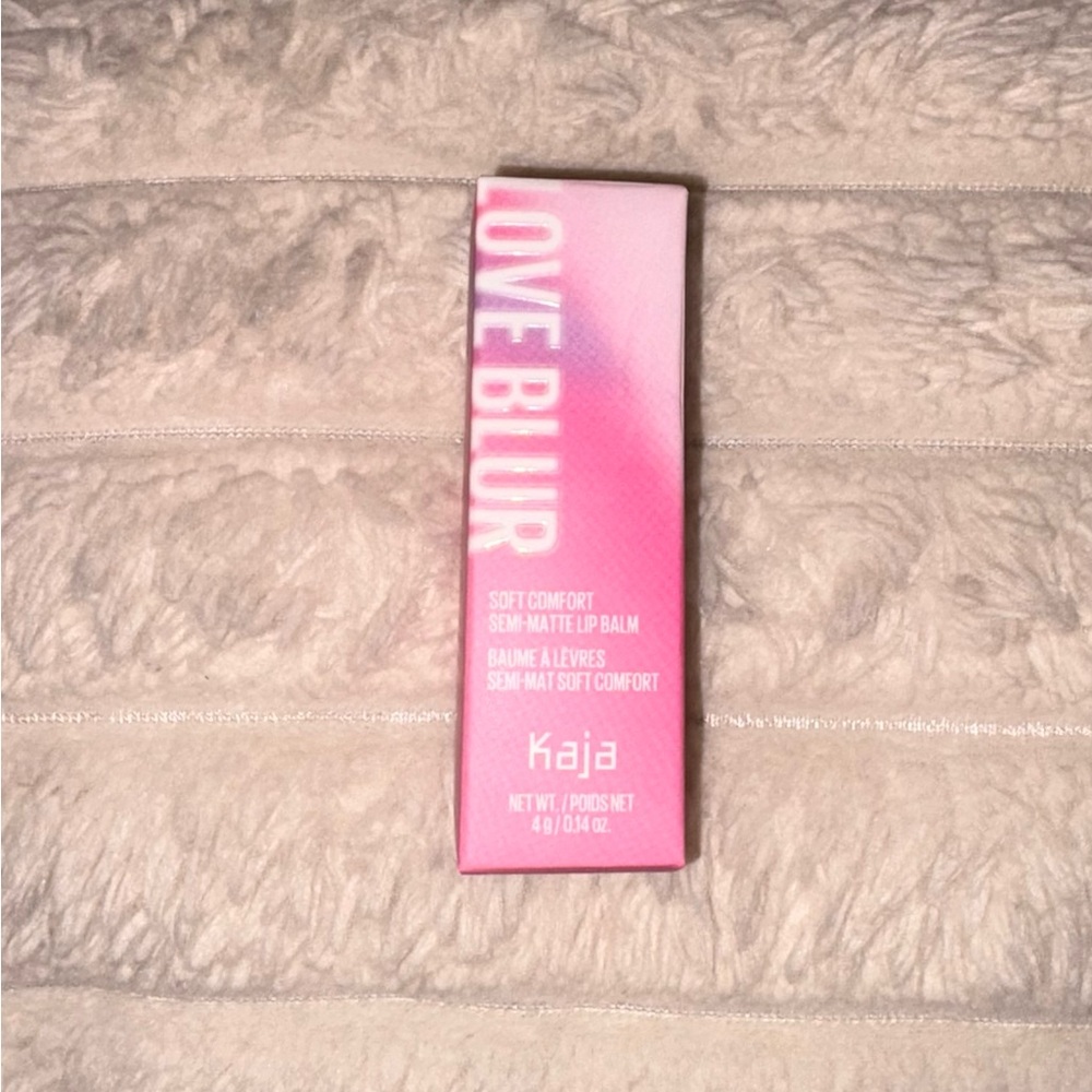 Kaja Love Blur Soft Comfort Semi Matte Lip Balm - Tangy Love - Picture 3 of 16